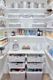 Maximizing Small Kitchen Spaces: Smart Organization Ideas