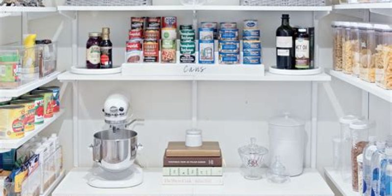 Maximizing Small Kitchen Spaces: Smart Organization Ideas
